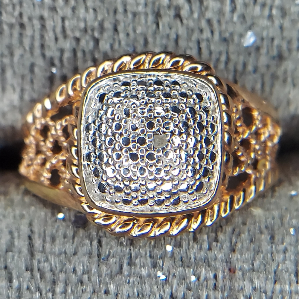 Rose Gold Diamond ring
